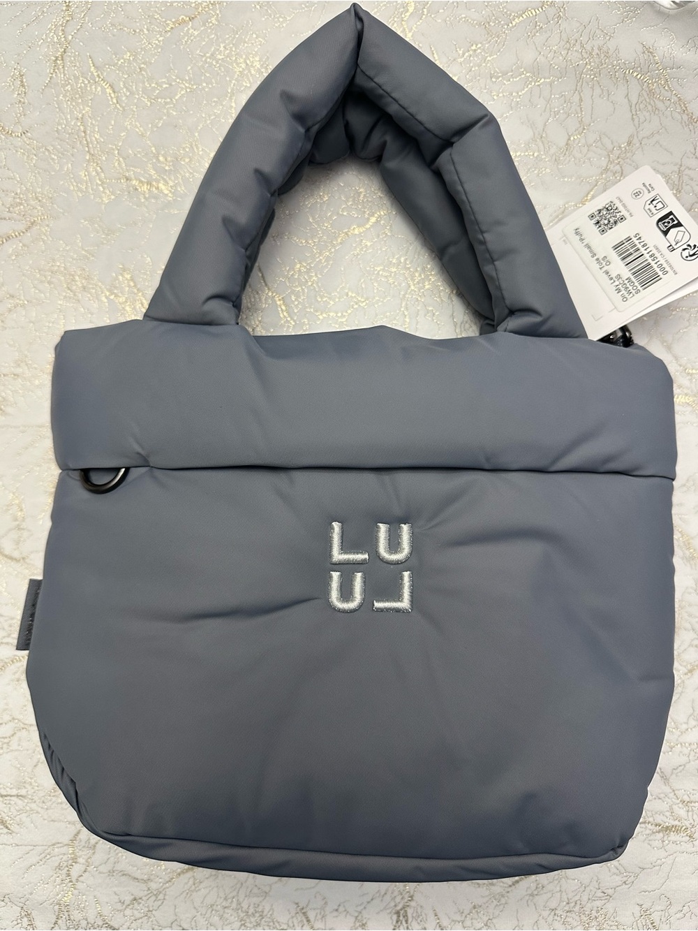 Lululemon On My Level Tote - Small Puffy
NWT